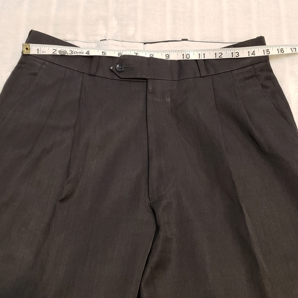 Moores Lineage Pleated Front Dress Pants - Picture 6 of 16